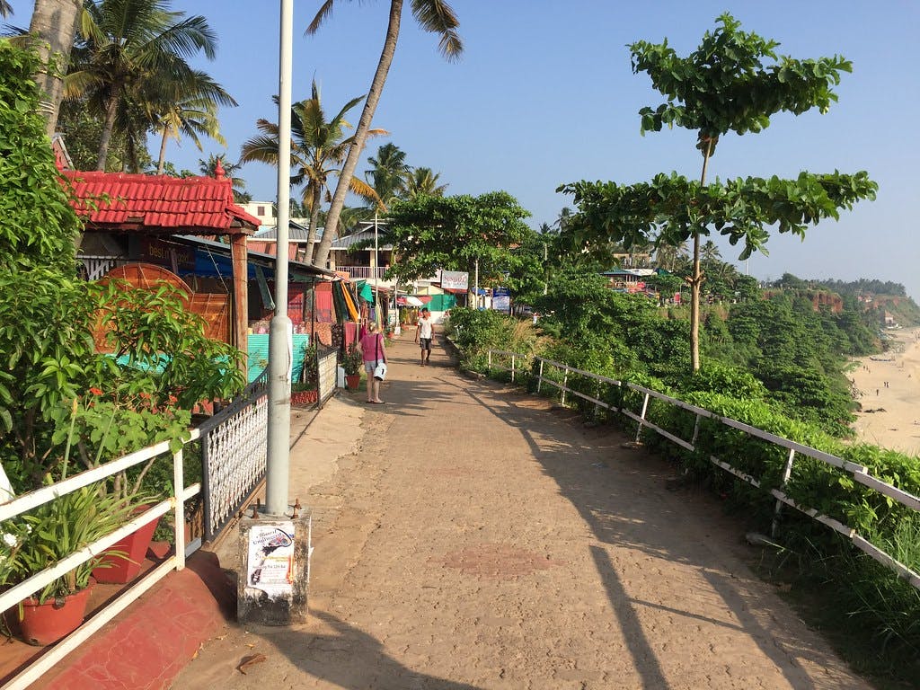 Winter (October to February)